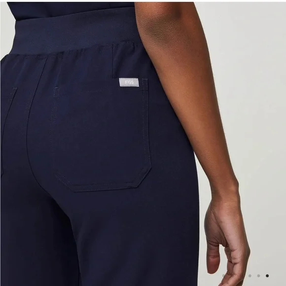 NWT FIGS HW Livingston scrub pants  size Large Navy PO 5854 - Picture 3 of 7